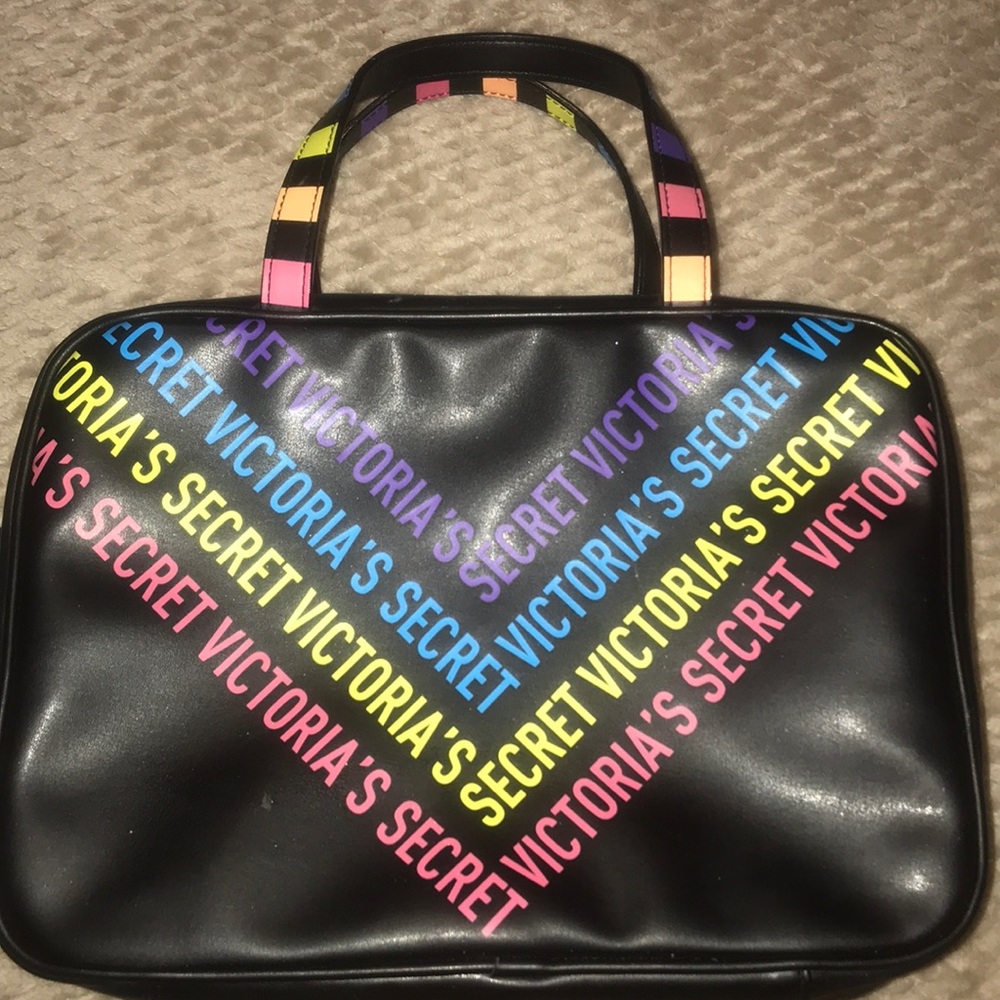 Victorias Secret to-go makeup bag